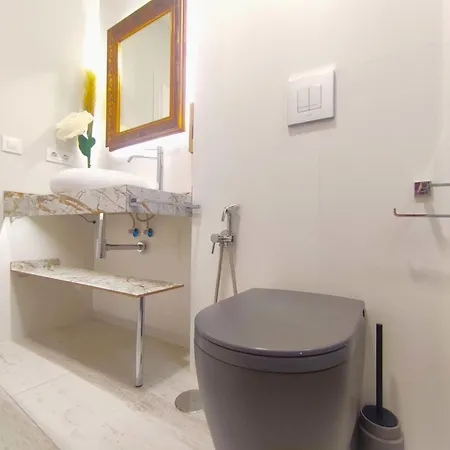 The Urban Elegance Suite Sevilla Buitenkant foto